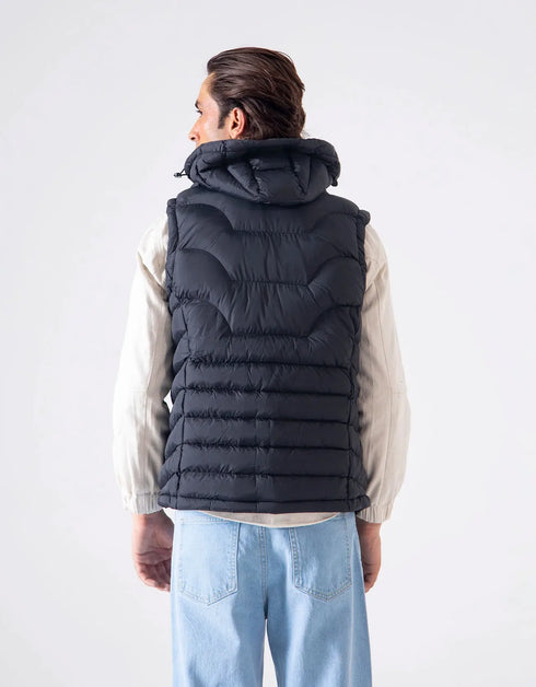 HOODED PUFFER VEST